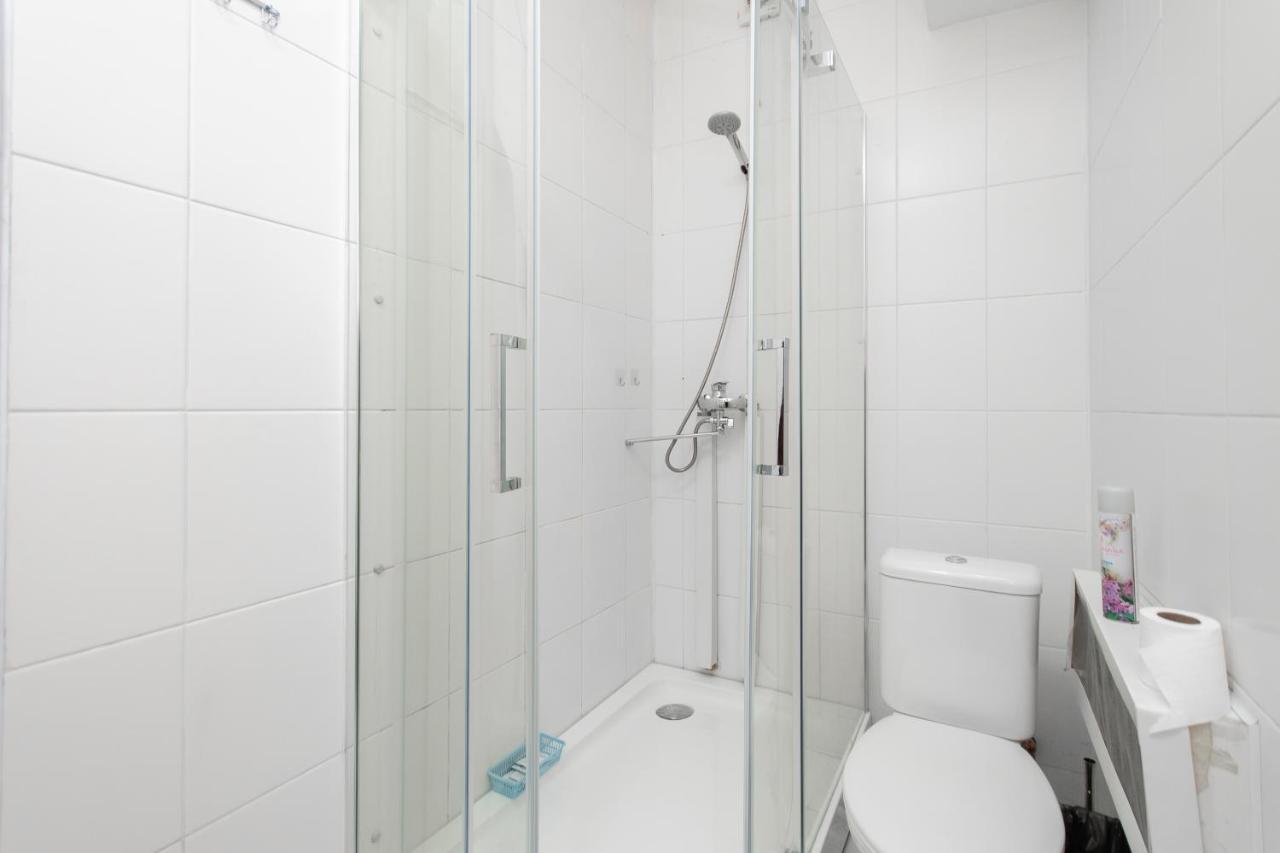 Comfortable Apartment In The Golden Square. Ałma Ata Zewnętrze zdjęcie