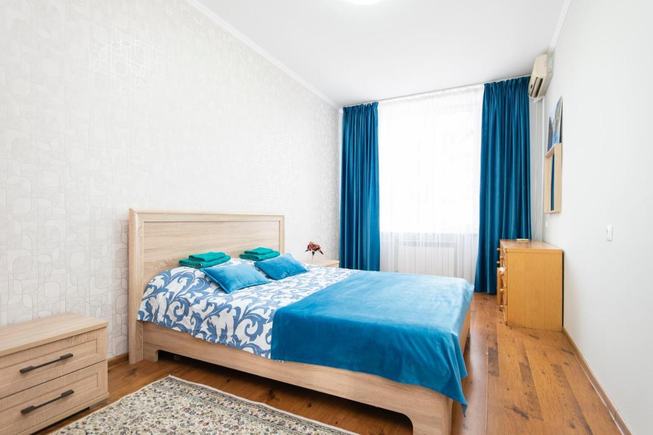 Comfortable Apartment In The Golden Square. Ałma Ata Zewnętrze zdjęcie